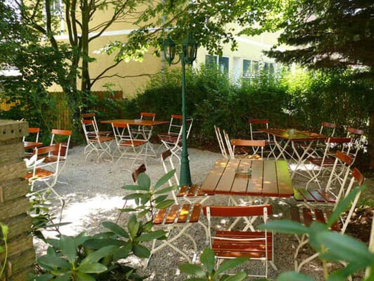 Hotel Bayerischer Hof วาล์ดซัสเซน ภายนอก รูปภาพ